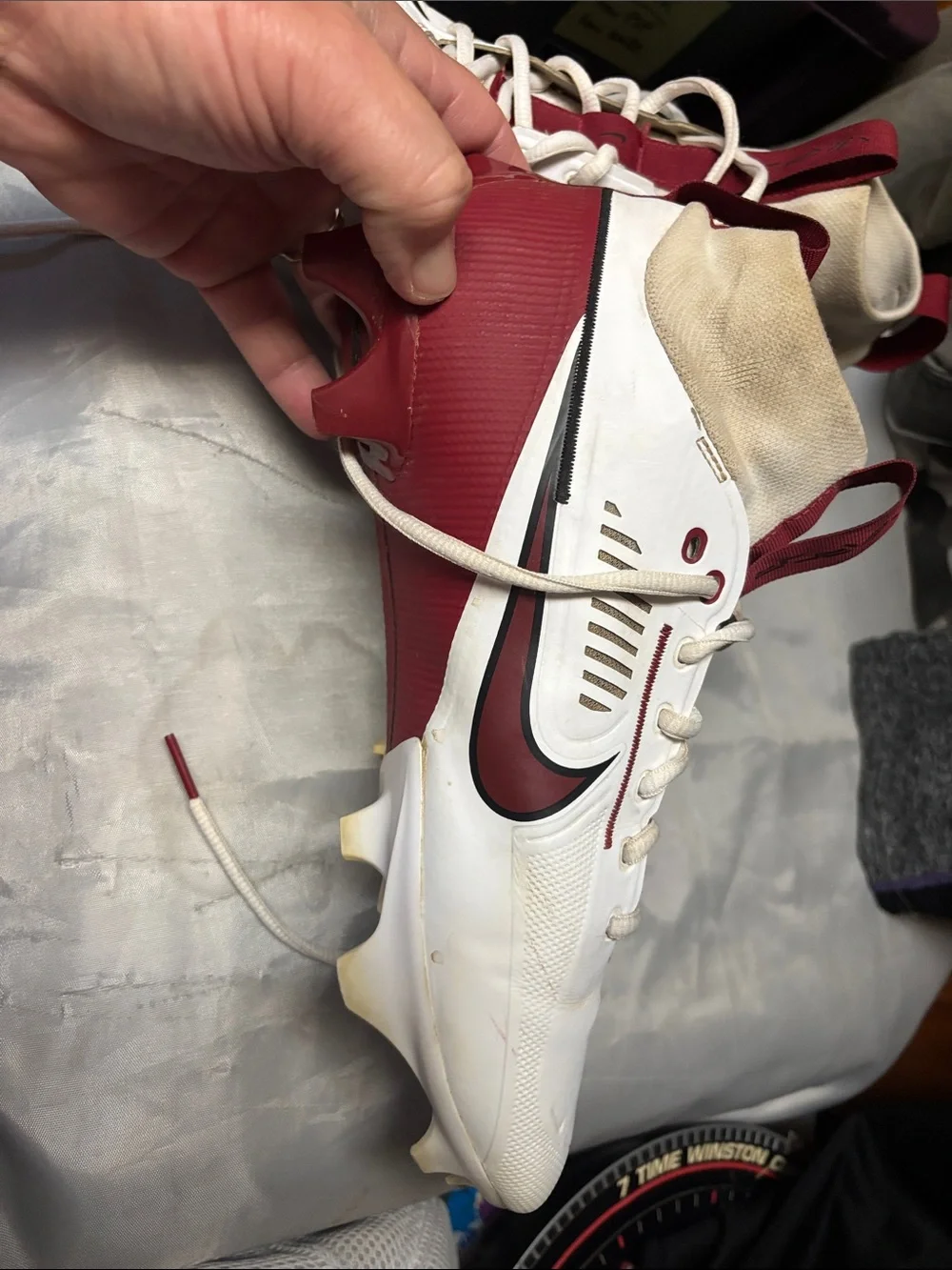 Nike Viper Football Cleats. Sz. 9.5